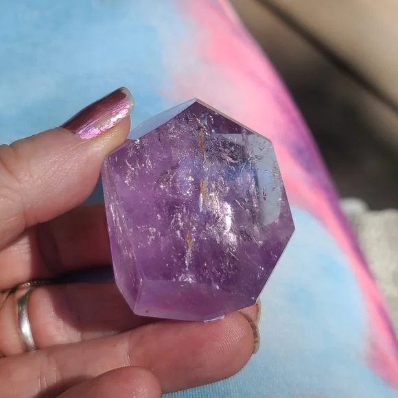 COPY - Hexagonal Chunk of Amethyst p4 - Picture 4 of 13